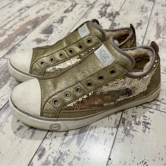 UGG Gold Sequin Shoes Size 7 - Picture 1 of 5